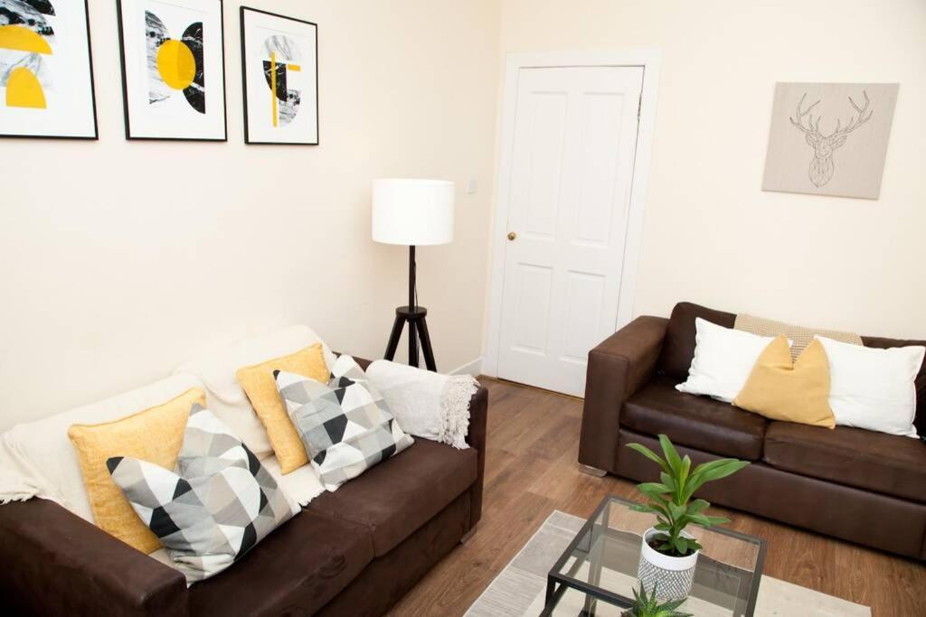Snug - Logie Baird Apartment Helensburgh Ngoại thất bức ảnh